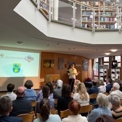 Eröffnung der Open Library „BiblioPlus“ in Adendorf